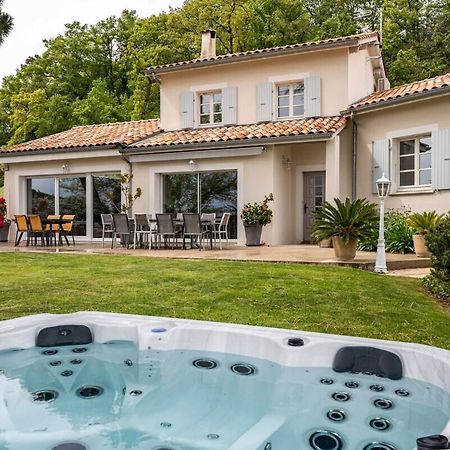 La Villa Moursoise 4 Etoiles 외부 사진