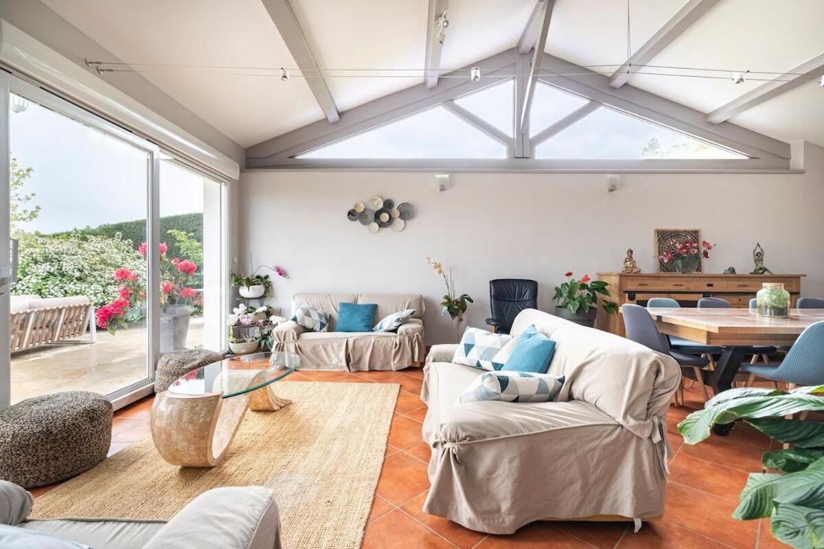 La Villa Moursoise 4 Etoiles 외부 사진