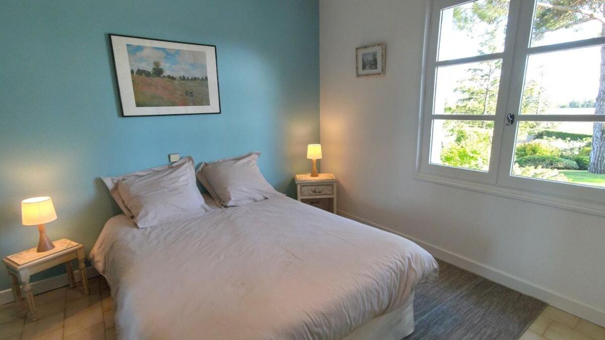 La Villa Moursoise 4 Etoiles 외부 사진