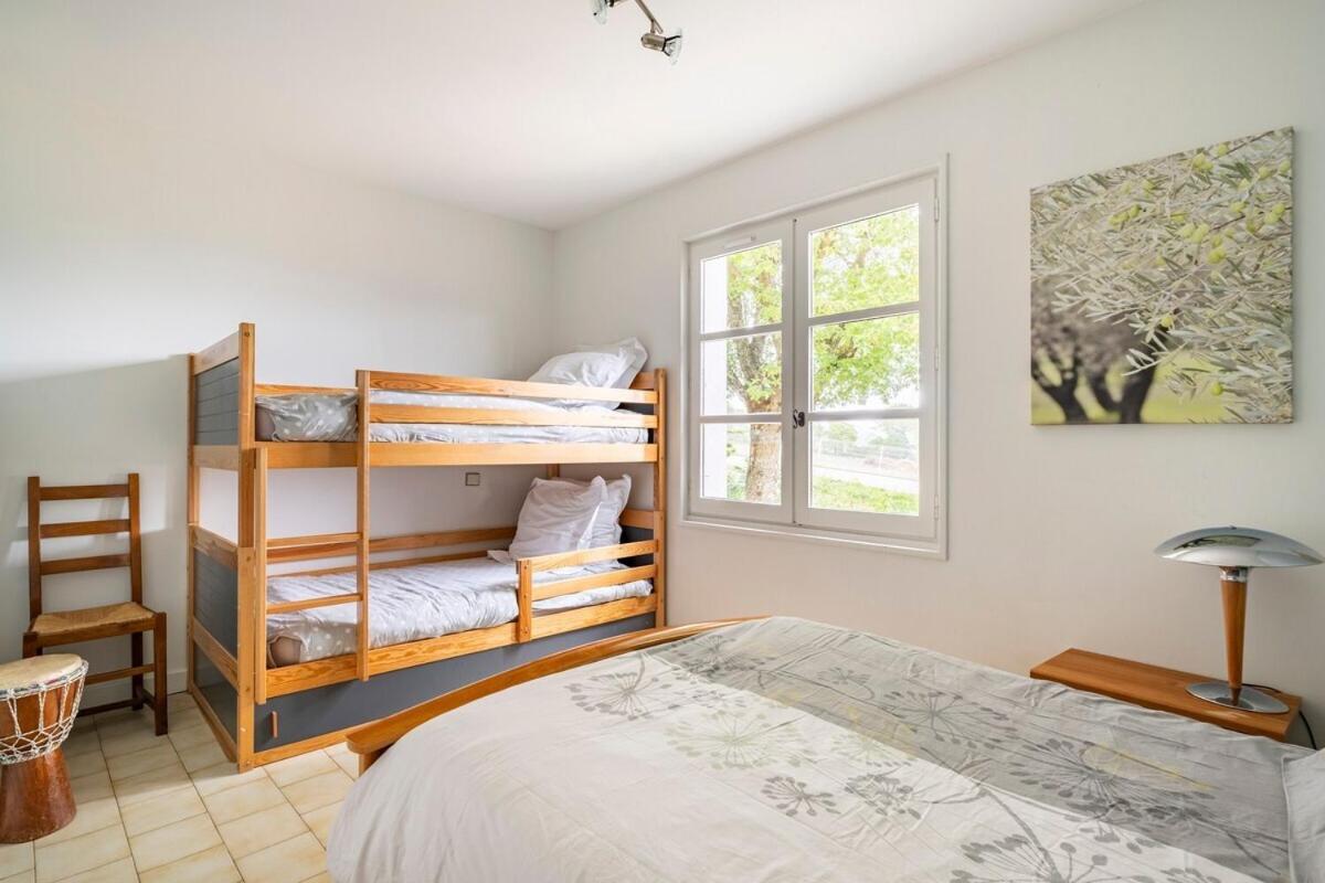 La Villa Moursoise 4 Etoiles 외부 사진