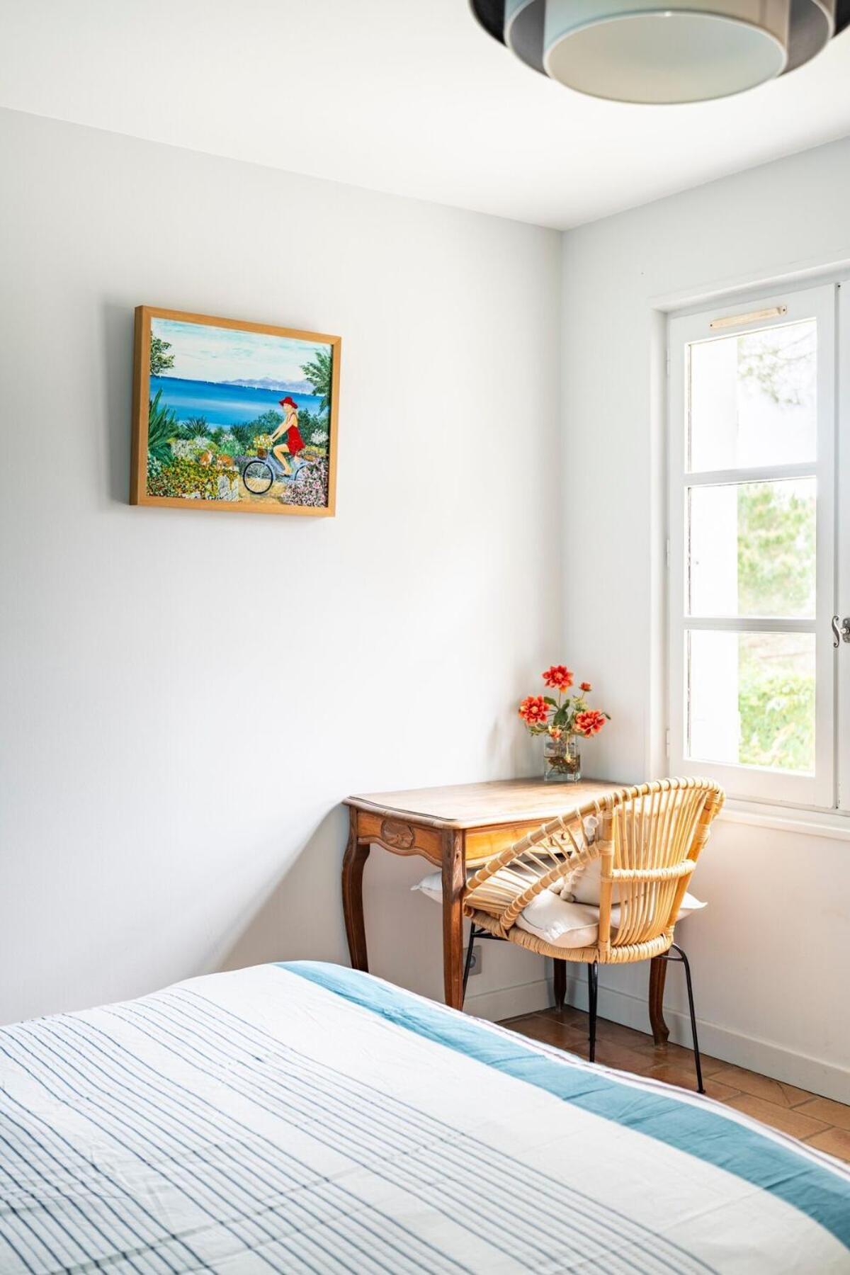 La Villa Moursoise 4 Etoiles 외부 사진