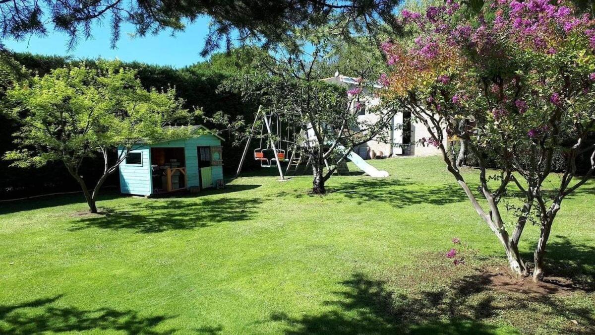 La Villa Moursoise 4 Etoiles 외부 사진
