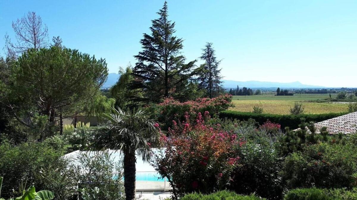 La Villa Moursoise 4 Etoiles 외부 사진