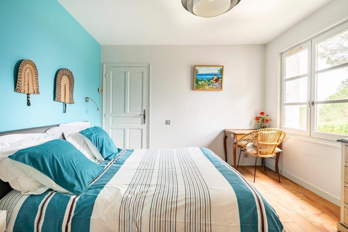 La Villa Moursoise 4 Etoiles 외부 사진
